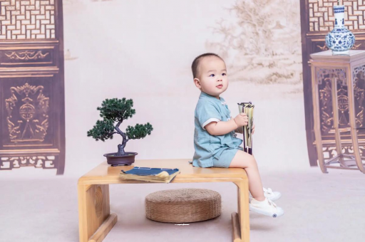 清远宝宝几个月会认人